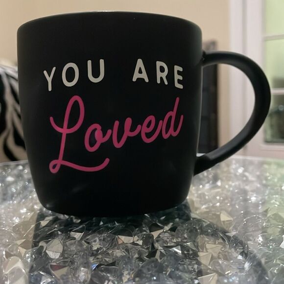 Eccolo black matte you are loved Valentine’s Day gift ceramic coffee tea mug - Picture 4 of 4